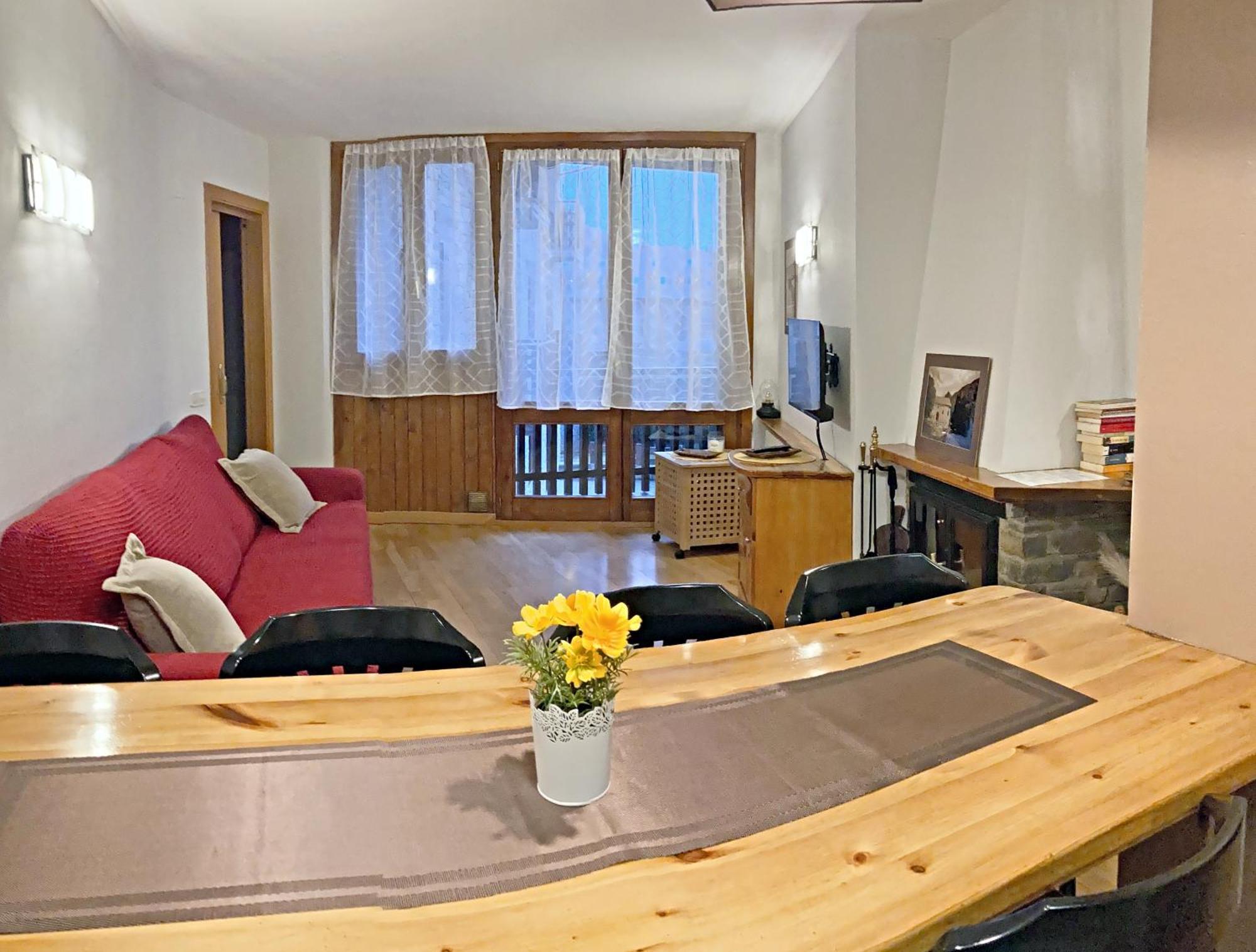 Apartamento Casovall Daire Esterri d'Àneu Dış mekan fotoğraf