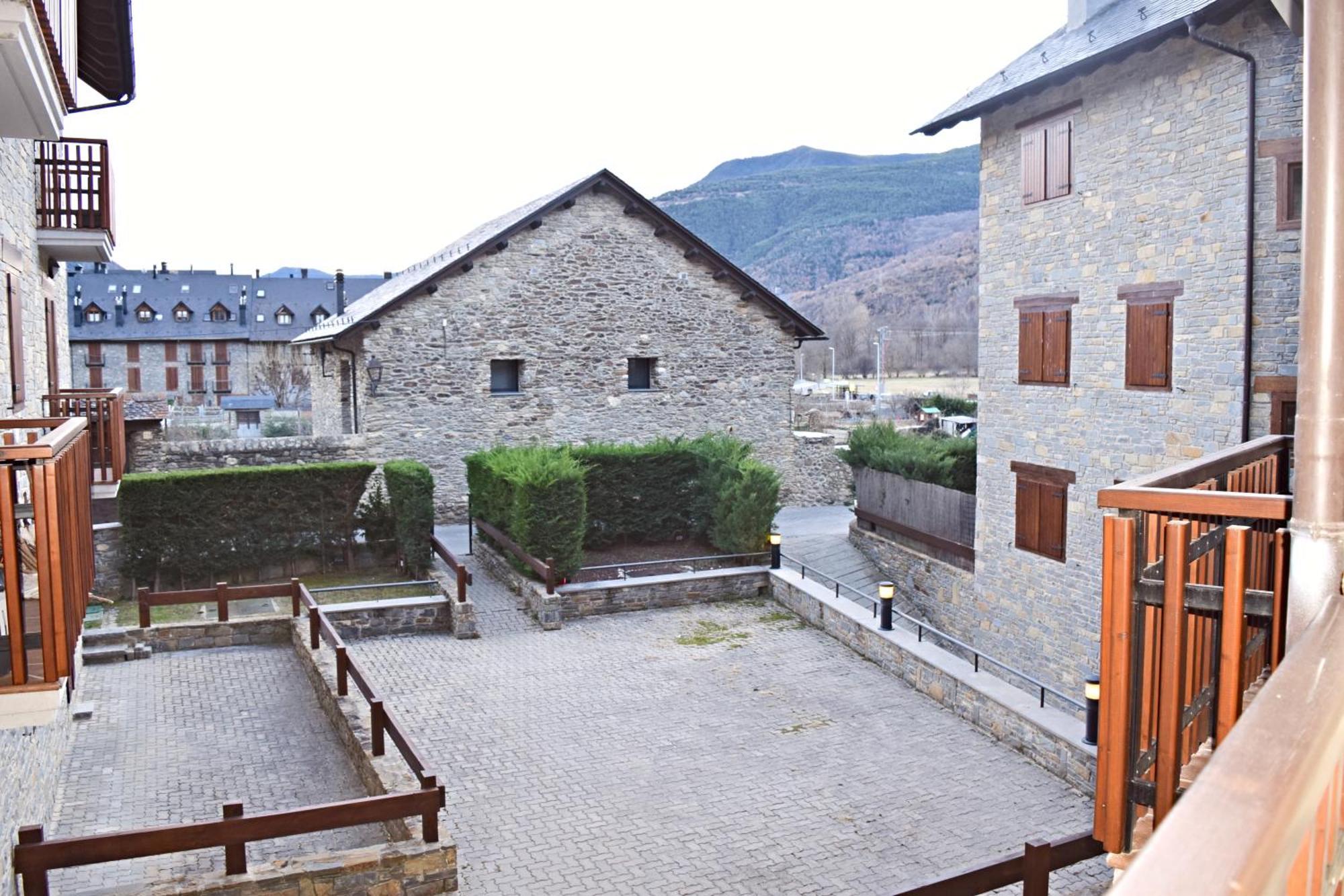 Apartamento Casovall Daire Esterri d'Àneu Dış mekan fotoğraf